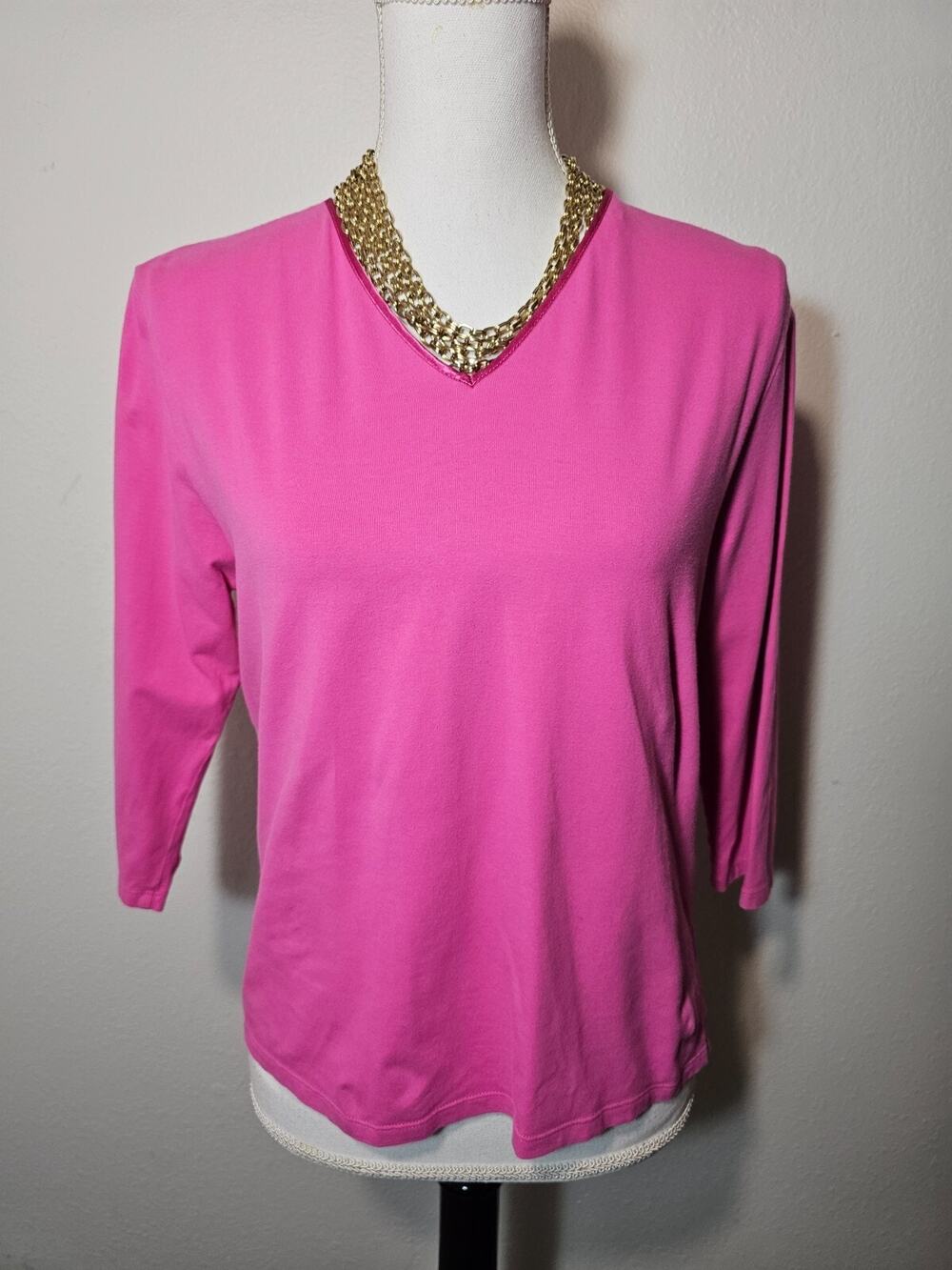 Valerie Stevens Womens Pink Stretch 3/4 Sleeve V Neck Tee Shirt Neckline Trim M